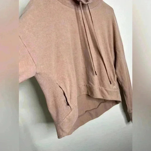 Sweaty Betty Made In Italy Turtleneck Sweater Size Medium - Picture 3 of 8